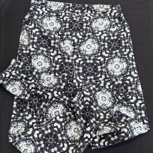 LuLaRoe Gray and Cream Patterned Leggings